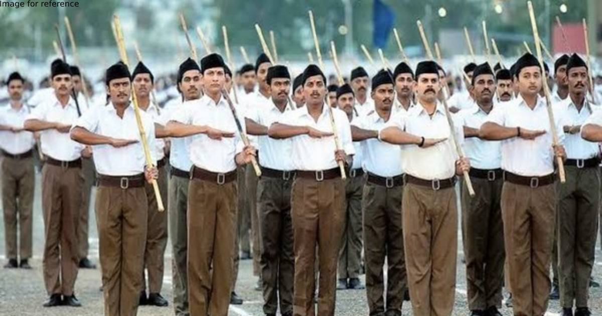 RSS changes display picture of its social media handles to tricolour ahead of I-Day